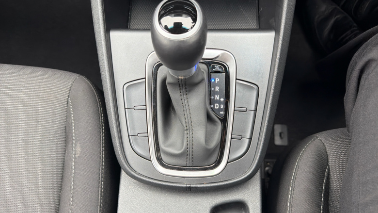 Hyundai Kona 1.6 GDi Hybrid SE Connect 5dr DCT Hybrid Hatchback